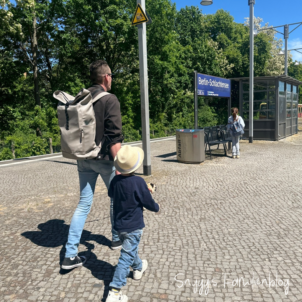 Berlin-Schlachtensee S-Bahnhof - unterwegs mit Kinder Snyggis Familienblog 